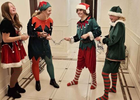 Four happy Elves