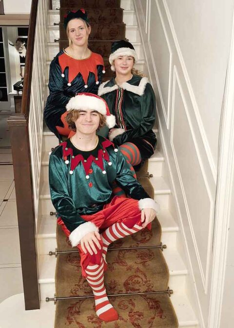 Four elves on stairs